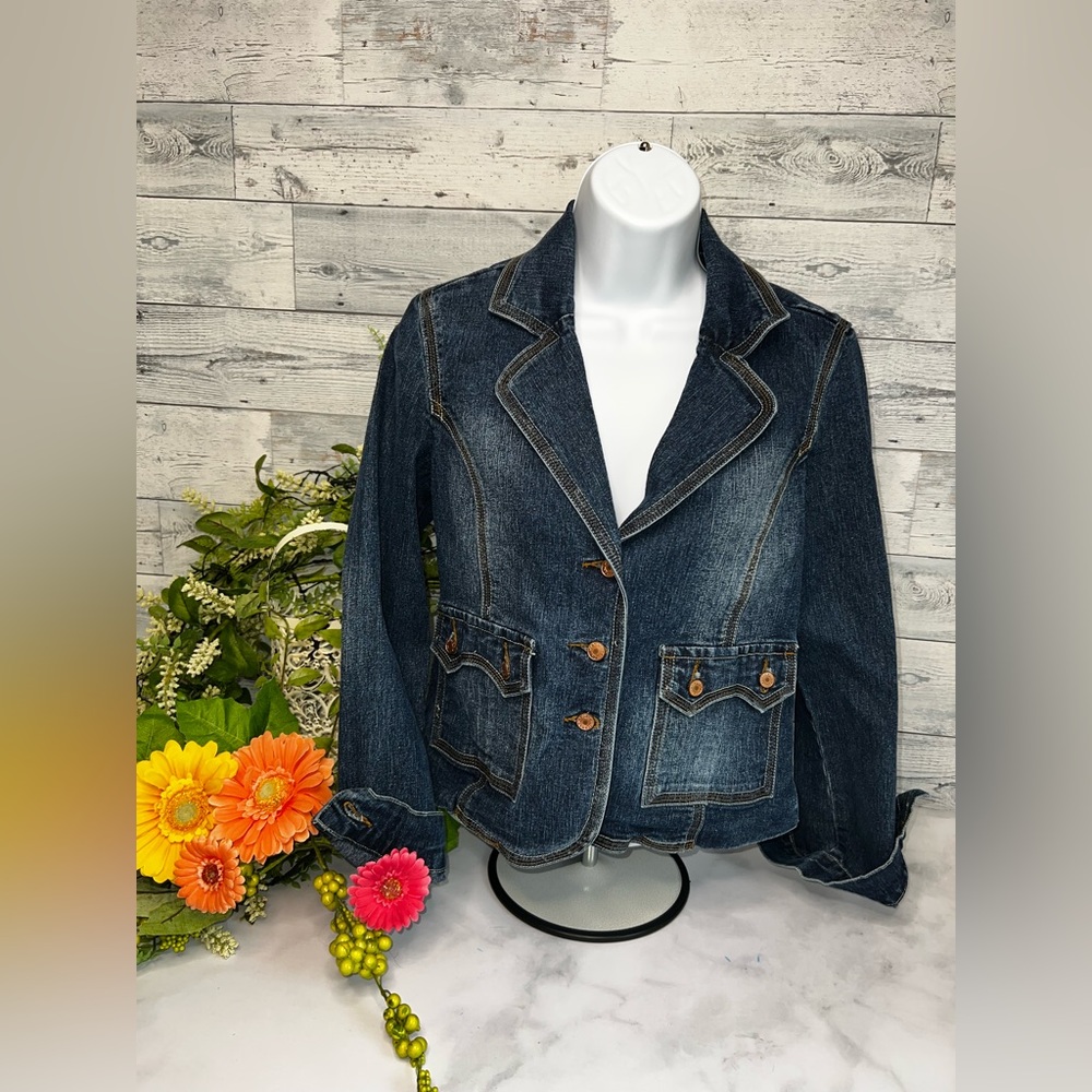 OTD large long sleeve blue jean jacket.